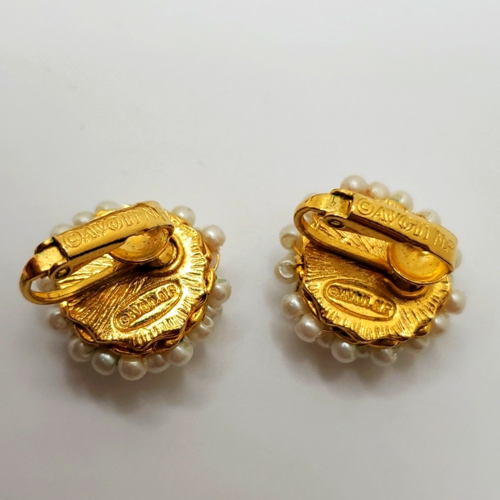 Vintage Avon Gold and Faux Pearl Necklace and Earrings Set - Picture 2 of 4